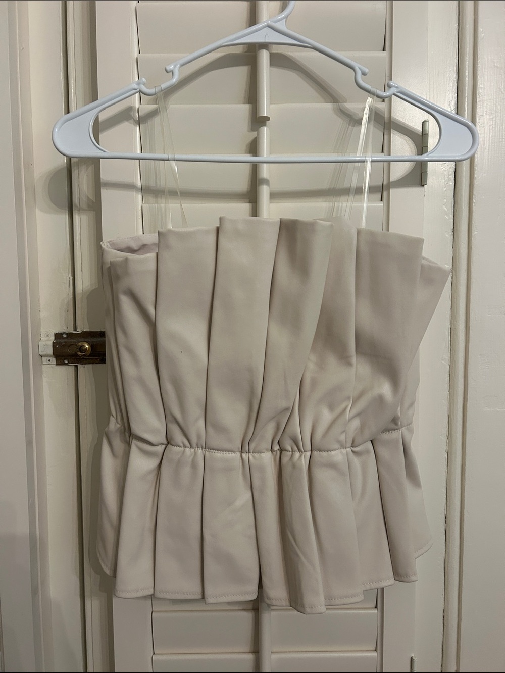 DO+BE Cream Strapless Pleated Peplum Top